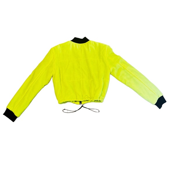 ᴡᴏᴍᴇɴ’s ᴋᴇɴɴᴇᴛʜ ᴄᴏʟᴇ ᴊᴀᴄᴋᴇᴛ | sɪᴢᴇ xs | ʟɪɢʜᴛʟʏ ᴡᴏʀɴ - Picture 2 of 5